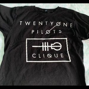 Twentyone Pilots shirt